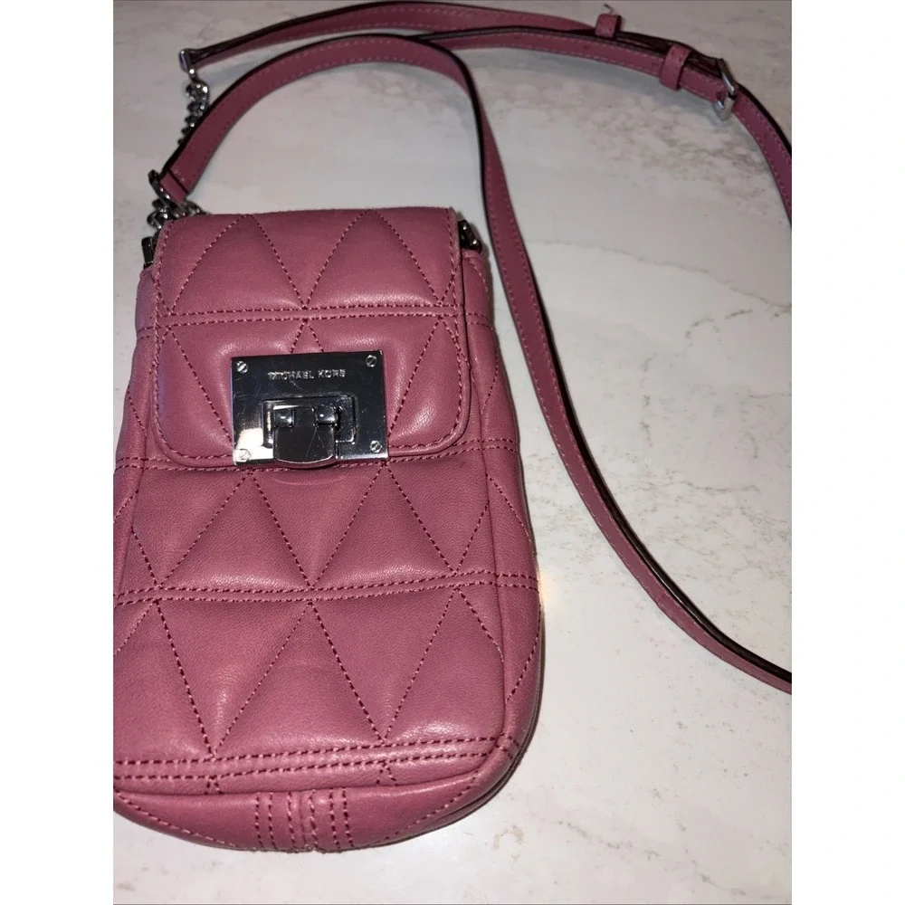 MICHAEL KORS VIVIANNE SOFT QUILTED LEATHER Cell Phone Festival PURSE Pink Tulip - Picture 1 of 9